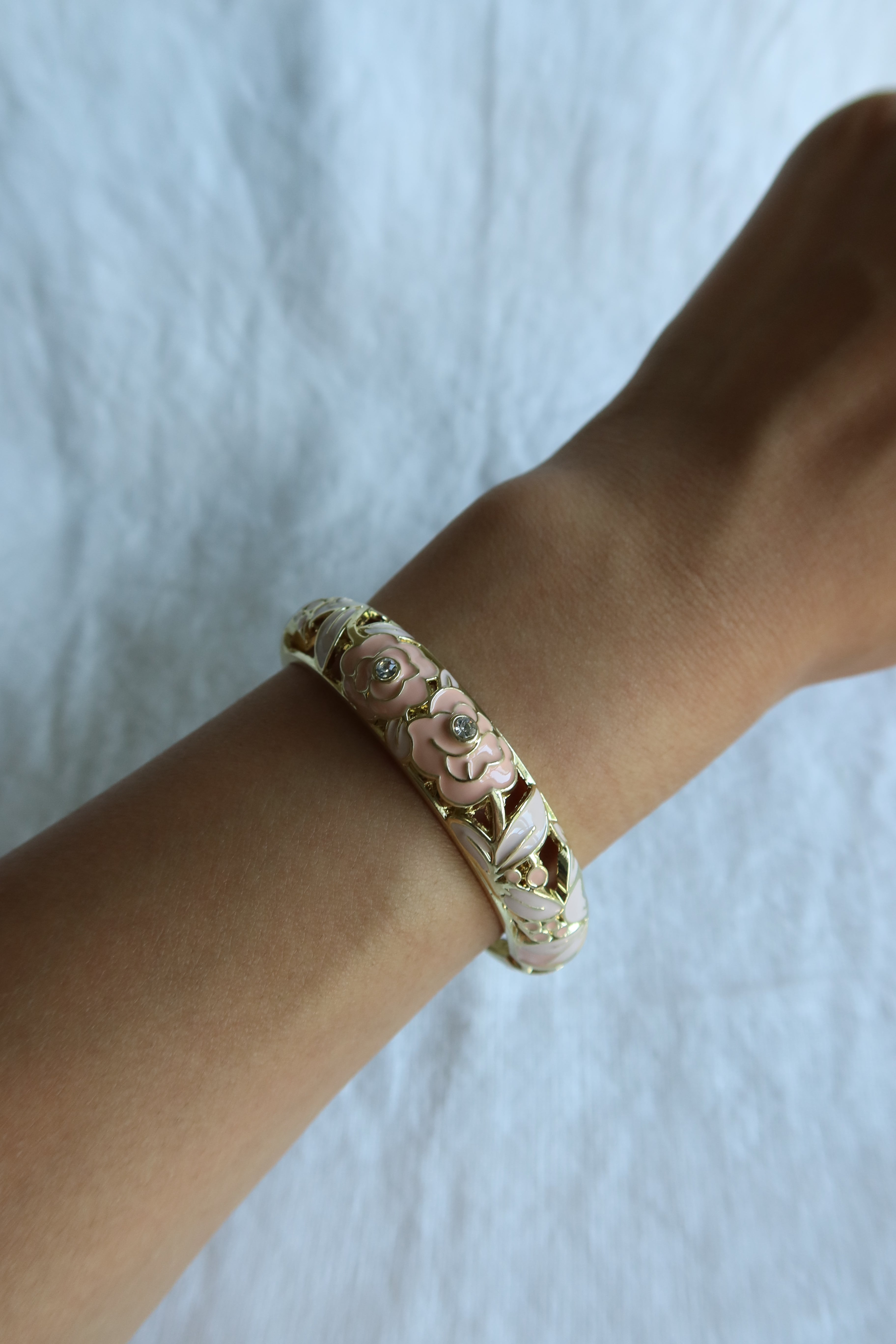 bloom wider enamel bangle